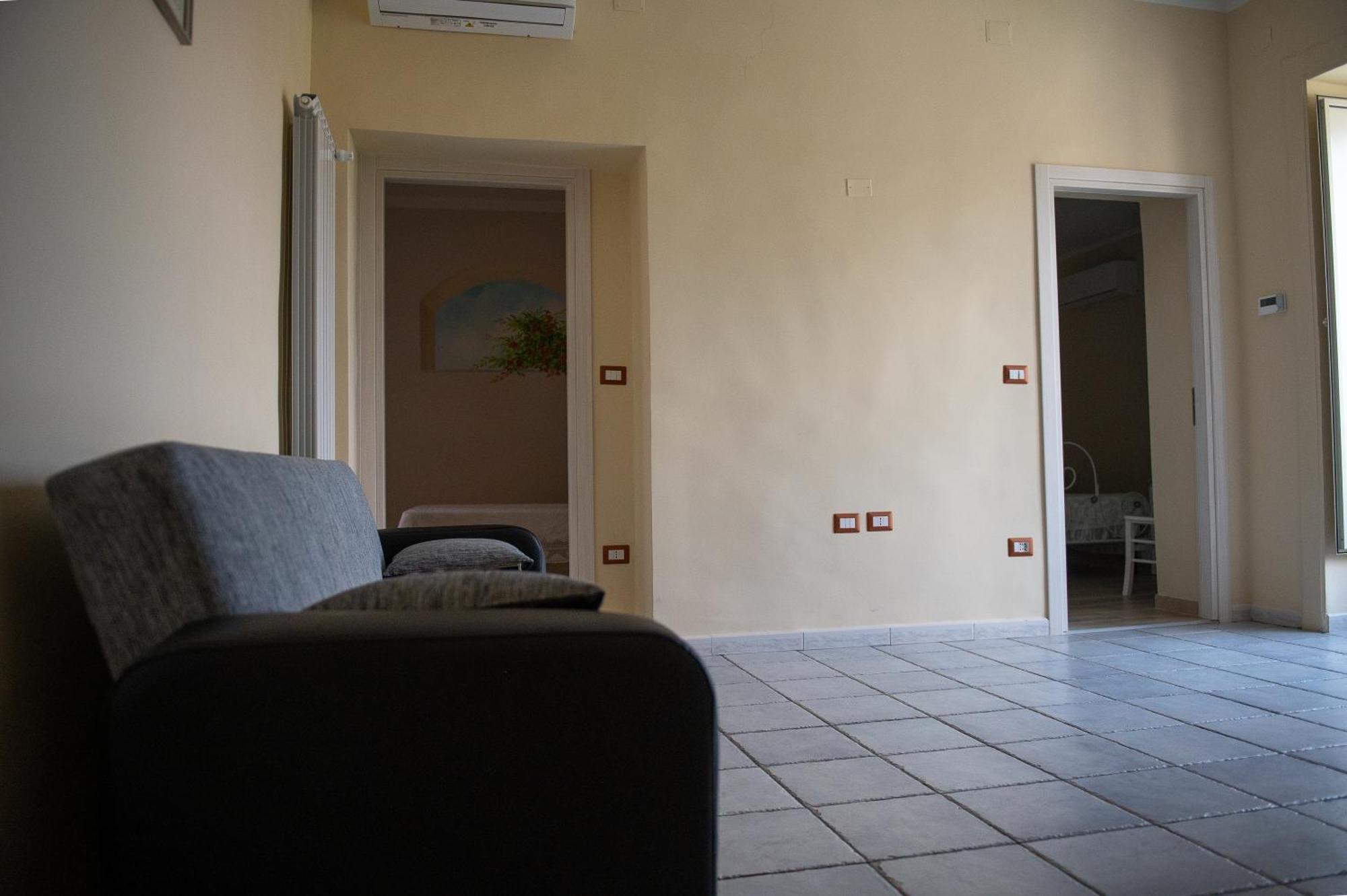Mandevilla Home Caiazzo Luaran gambar