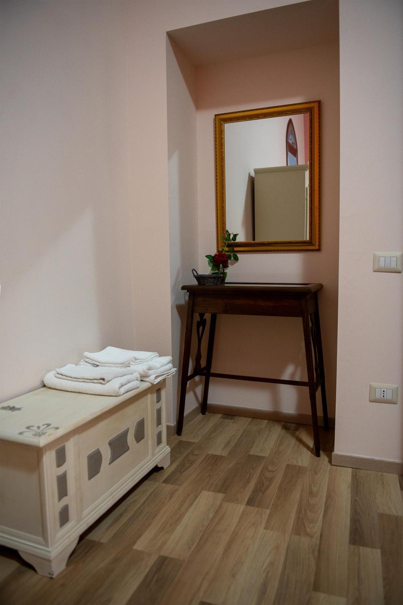Mandevilla Home Caiazzo Luaran gambar